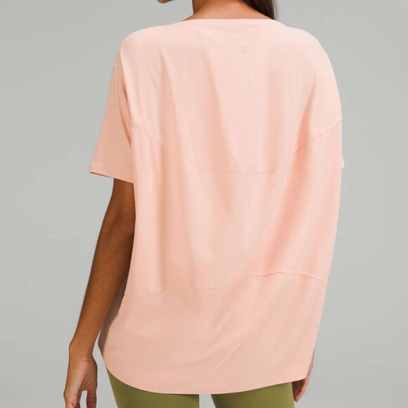 Lululemon Back in Action Short Sleeve T-Shirt *Nulu Peach Satin, Size 4 Like New - Picture 3 of 17